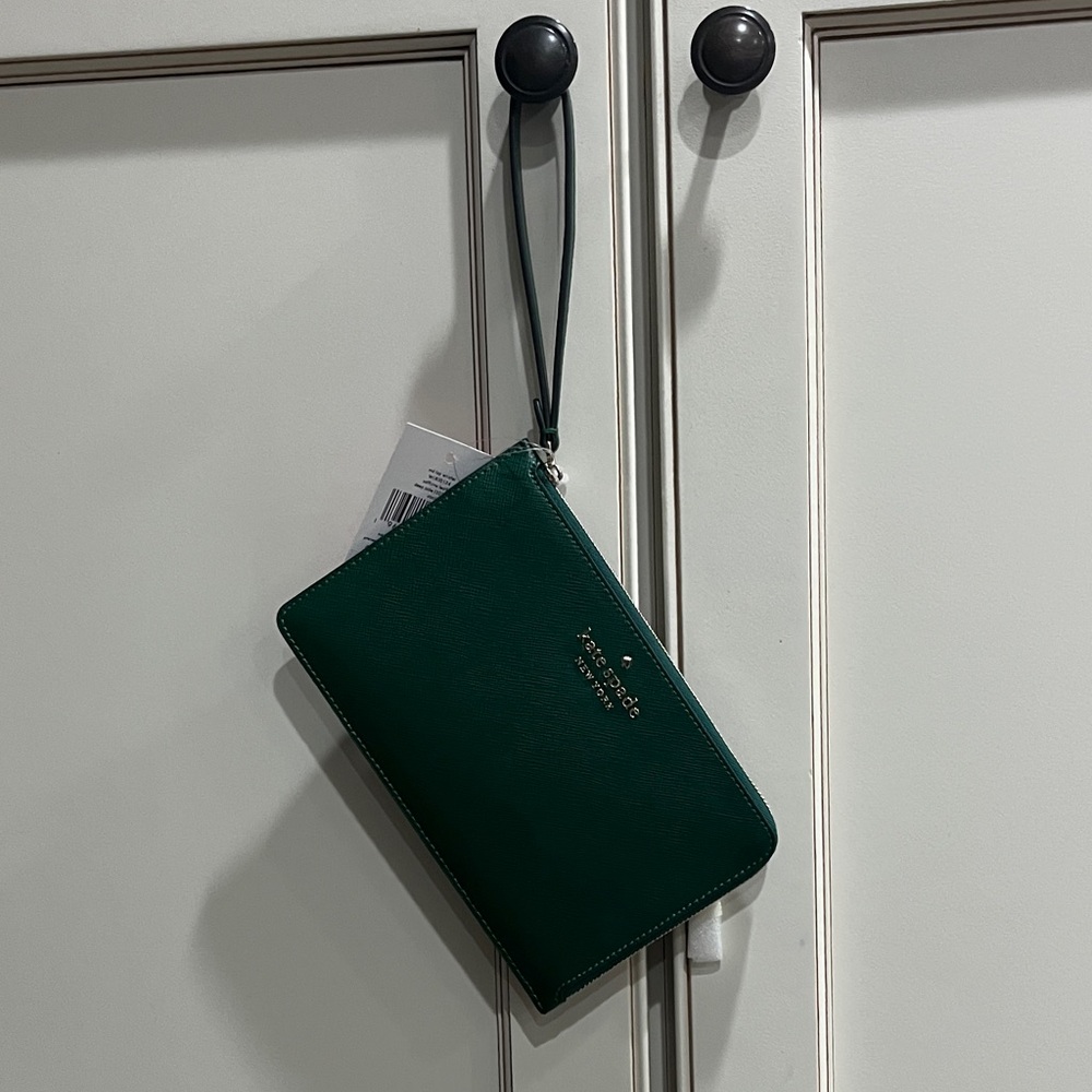 Kate Spade Forest Green Wristlet